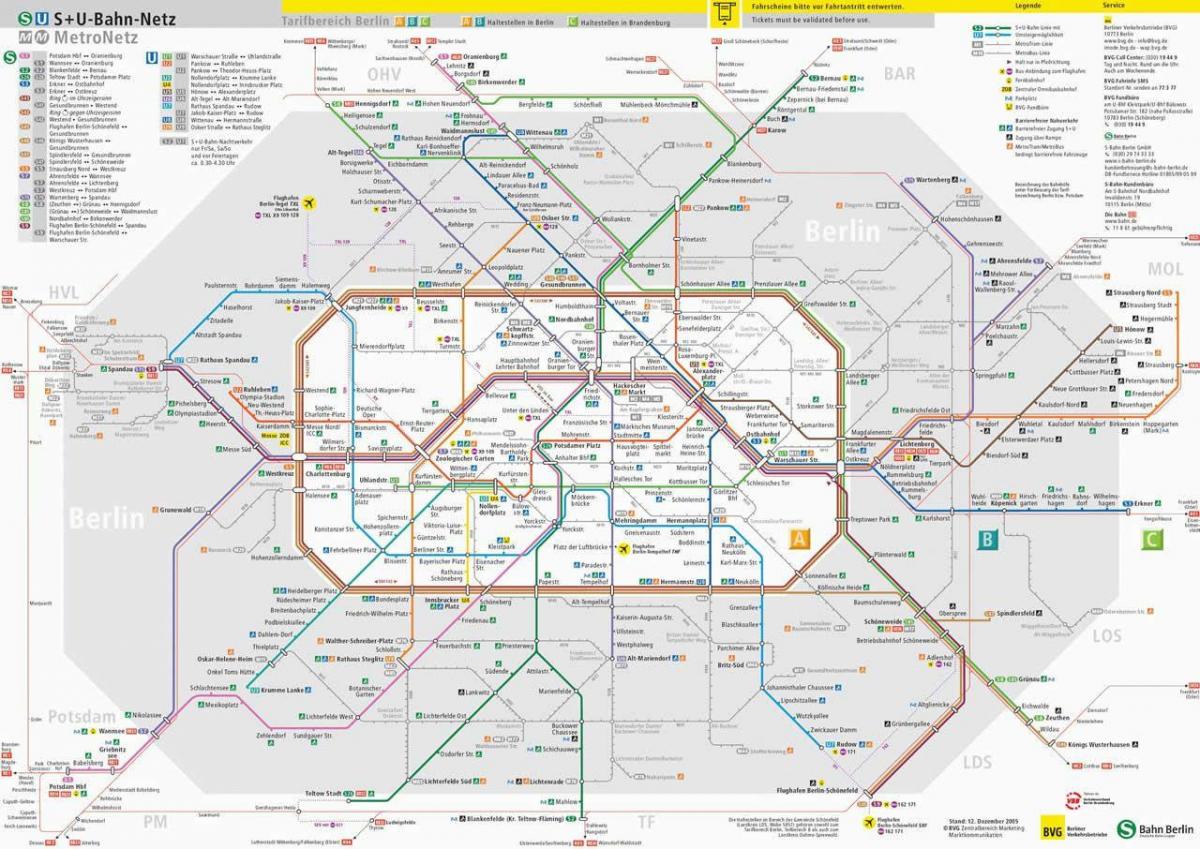 Berlińskiej komunikacji miejskiej mapie